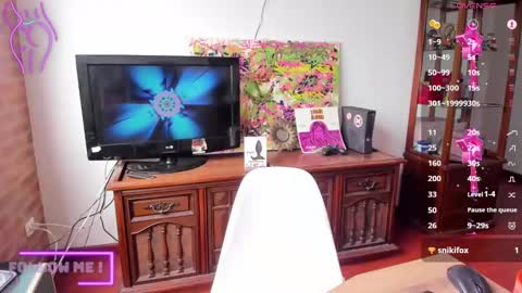 Sophie  online show from February 3, 3:59 pm