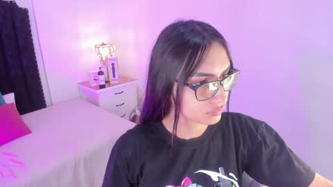 Snapshot of cherrylady2 chatting on October 17, 11:58 am Cherry online show from October 17, 11:58 am