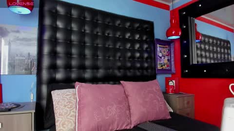 ---Cloe--- online show from October 19, 8:34 pm