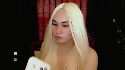 Snapshot of cloudia_babe chatting on January 14, 12:35 pm Cloudia babe69 online show from January 14, 12:35 pm