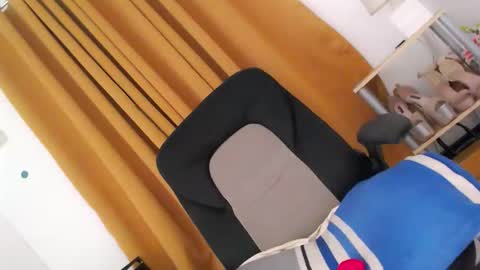 A S H L Y online show from April 3, 1:53 pm