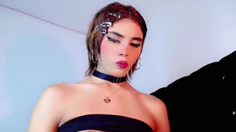 Cristinadollsex online show from January 12, 10:43 pm