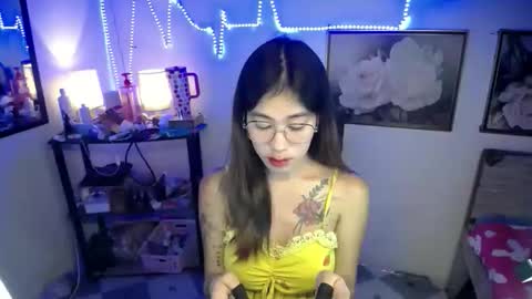 cummers334 online show from April 26, 1:31 pm