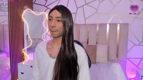 Cyrus online show from April 1, 11:33 am