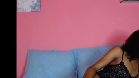 Snapshot of daisytaylor_ chatting on February 15, 2:26 am Daisy online show from February 15, 2:26 am