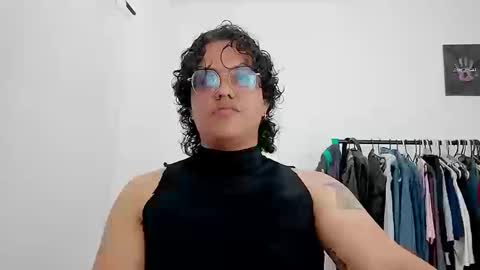 Diane Blosson online show from March 20, 1:28 am