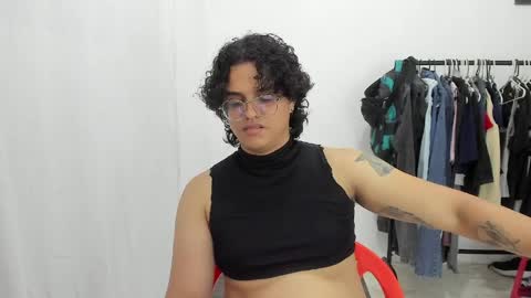 Diane Blosson online show from March 25, 1:00 am