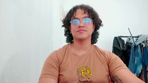 Diane Blosson online show from April 14, 12:37 am