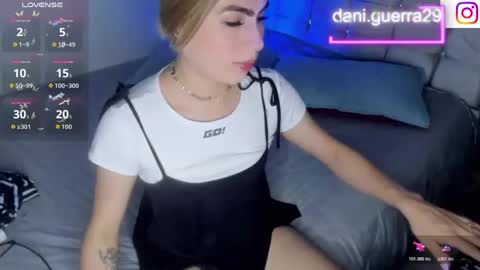 dani online show from October 28, 1:14 am