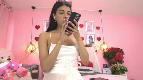   online show from February 14, 4:20 pm