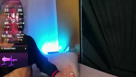 Snapshot of dara_petite_ chatting on October 19, 11:46 am online show from October 19, 11:46 am