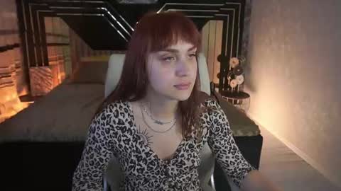 DawnGwin      Sasha online show from August 2, 1:22 pm