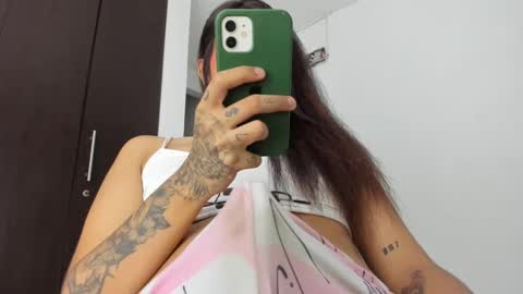 thumb up me please its important online show from January 9, 5:55 am