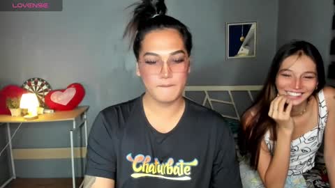 Snapshot of diamond_foxy chatting on February 9, 10:42 am Wency online show from February 9, 10:42 am