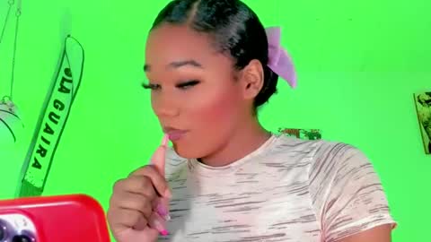 Naomy  online show from October 4, 4:57 am