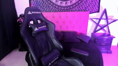 ONIX  online show from December 26, 2:44 am