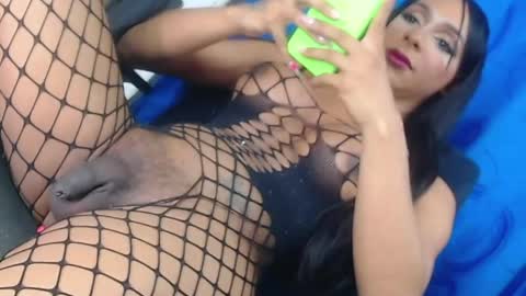 divaxxx4 online show from April 18, 8:38 am