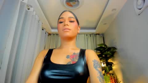 CALL ME BABY BELLA online show from February 18, 5:33 pm