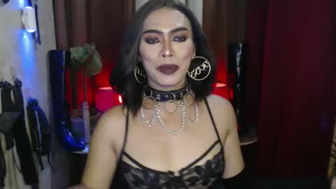 diana online show from May 3, 6:40 am