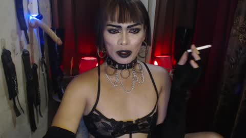 diana online show from July 9, 5:11 am