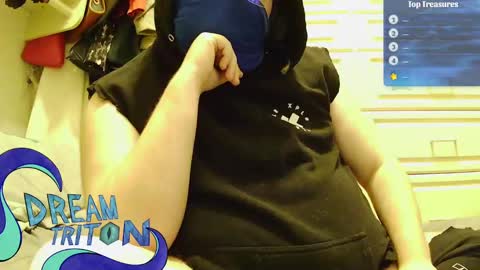 DreamTriton online show from January 6, 8:39 pm