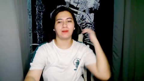 dreamycreamyst online show from December 8, 2:35 am