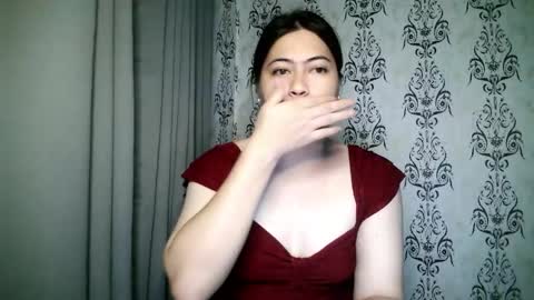 dreamycreamyst online show from November 10, 9:32 am