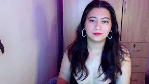 dreamycreamyst online show from June 11, 2:22 am