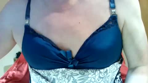 dwtsaskia80 online show from January 30, 6:43 pm