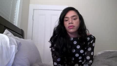 Dynasty online show from December 15, 11:20 pm