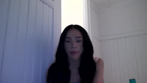 Dynasty online show from December 16, 10:24 pm