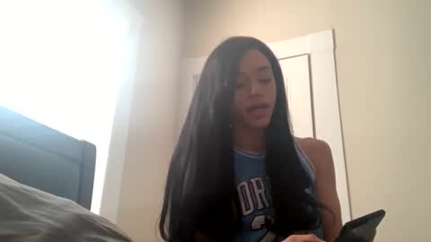 Dynasty online show from January 30, 7:37 pm