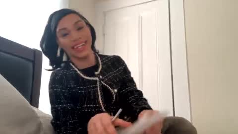 Dynasty online show from February 15, 5:28 pm