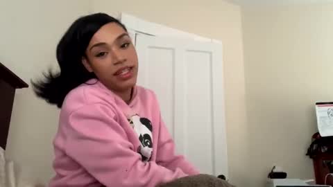 Dynasty online show from February 18, 7:10 pm