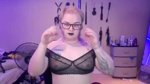 Elena Kryshenko online show from October 8, 5:47 pm