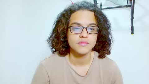 Snapshot of elkingthe chatting on December 31, 1:08 pm Diana online show from December 31, 1:08 pm