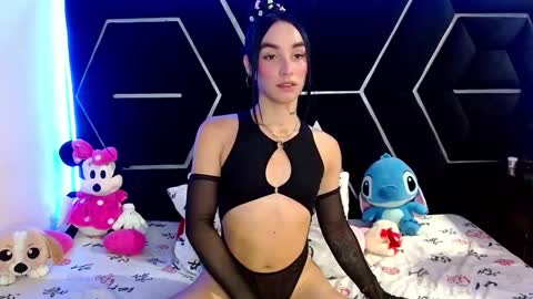 emillystonex online show from March 11, 4:51 pm