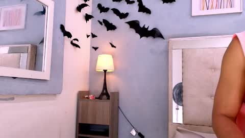 emily_castillo1_ online show from November 17, 3:17 am