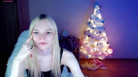 Lia online show from December 23, 11:49 pm