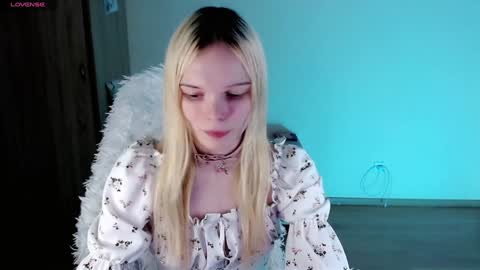 Lia online show from February 9, 12:28 am