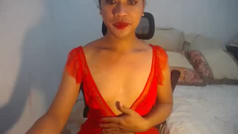 erika_madrigal online show from January 10, 1:10 am