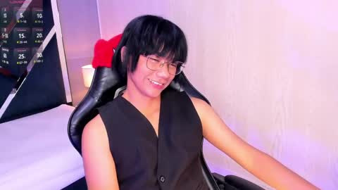 Eriol online show from April 19, 6:10 pm