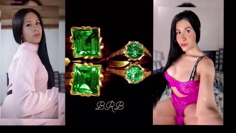 Snapshot of esmeralda_h chatting on February 9, 11:46 pm K E Y R A independent model online show from February 9, 11:46 pm