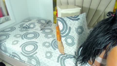 DAYANITA online show from December 27, 7:35 pm