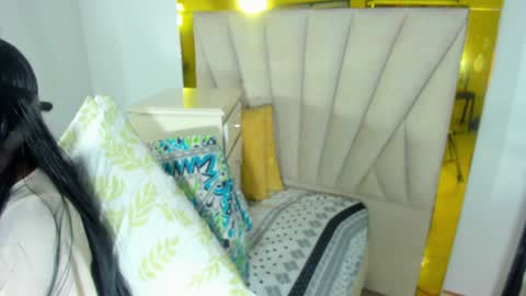 DAYANITA online show from December 30, 7:11 pm