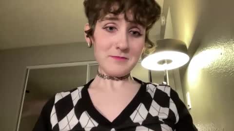 ever moore online show from January 9, 3:04 am