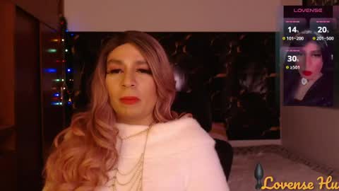 Exotique online show from April 18, 6:26 am