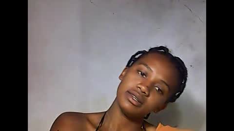 falielyse online show from September 17, 4:28 am