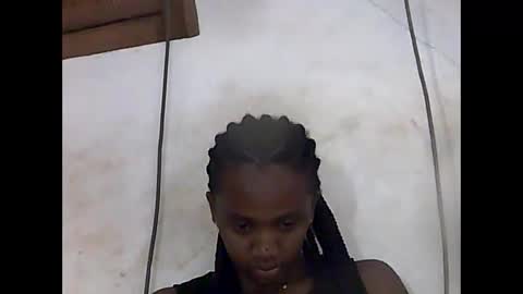 falielyse online show from October 11, 10:06 am