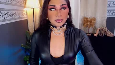 YOUR DOMINA KRISTINE online show from March 18, 6:02 am